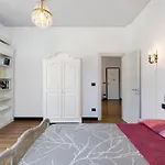 4 Passi Mare Апартаменты *